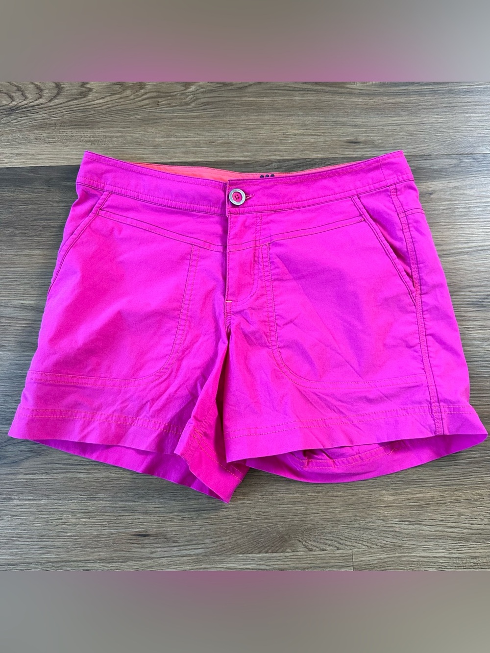 Title Nine Trail Mix Chino Short SZ 4 Pink Stretch Mid Rise Hiking Activewear 5”